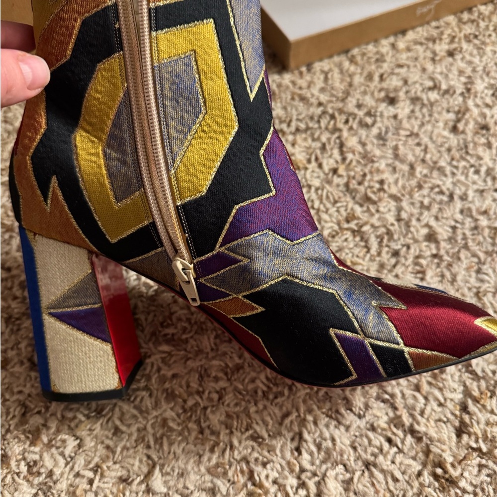 Christian Louboutin Hilconico 85 Tissu Geometrique/Nap Silk 42 - Picture 7 of 10